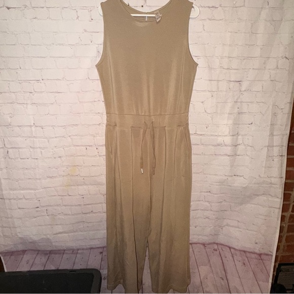 SPANX Pants - SPANX Sleeveless Beige Jumpsuit Size XL AirEssentials